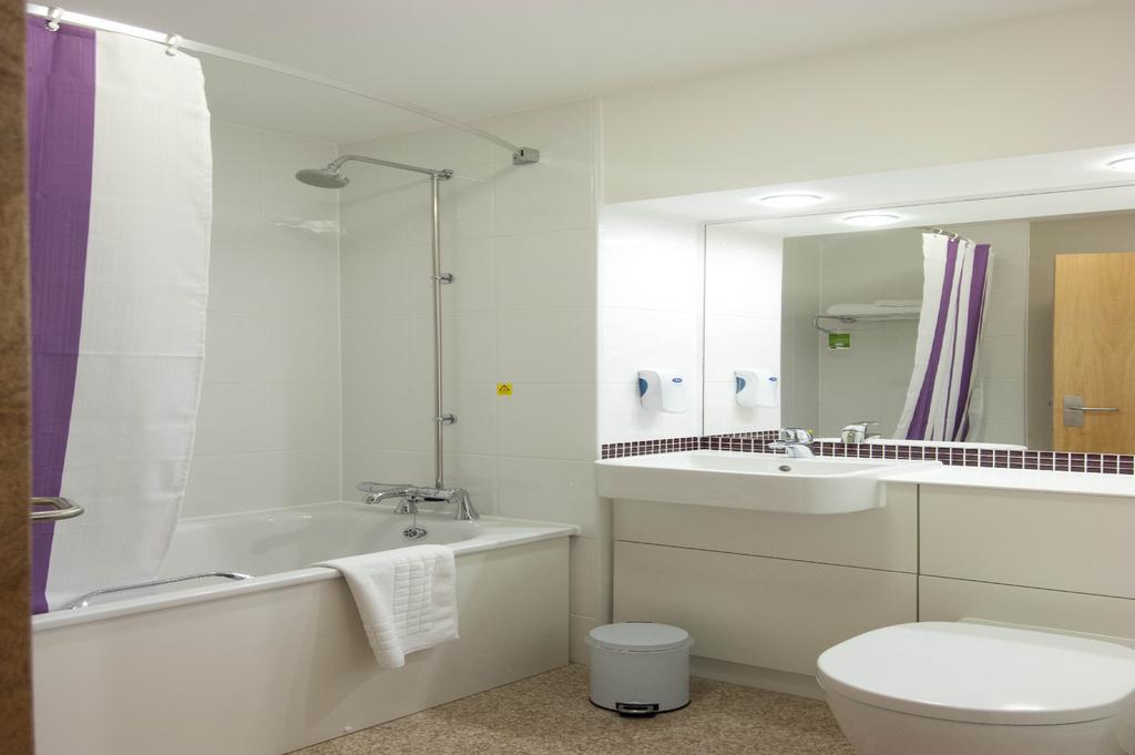 Premier Inn Newcastle City Centre Millennium Bridge Zewnętrze zdjęcie